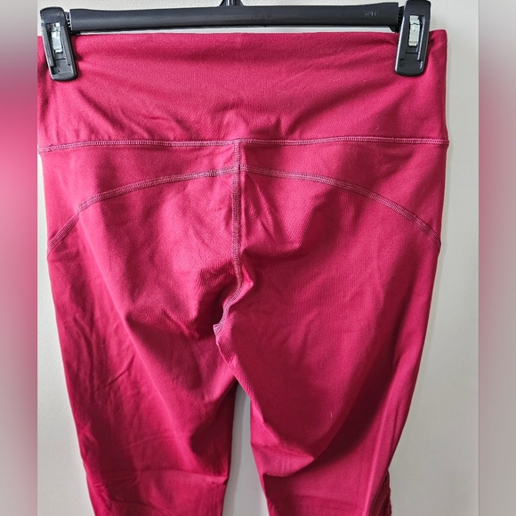 VICTORIA SPORT Knockout Women's Red Athletic Leggings, Tights - Picture 6 of 8